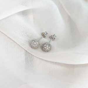 Arete pequeño labarado con zircones
