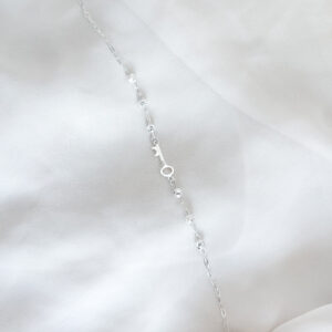 Pulsera de llave con bolitas
