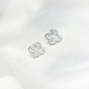 ARETE ESTILO DE FLOR DE ZIRCONES INTERIORES DE COLORES Y ZIRCONES EXTERIORES