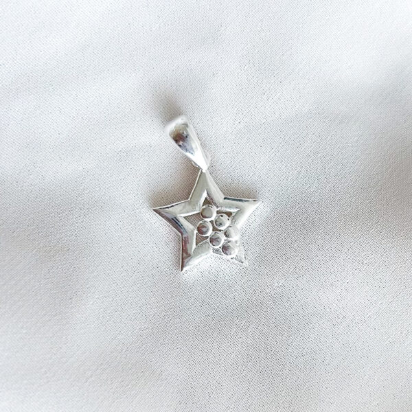ESTRELLA CON UVAS