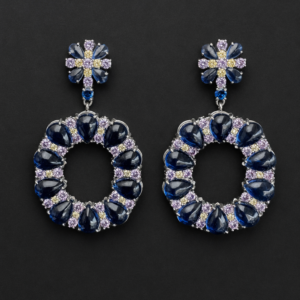 ARETE DE FLOR CORONA CON PIEDRAS DE ZAFIRO AZUL