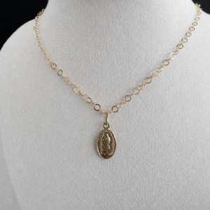 MEDALLA GUADALUPANA BAÑO DE ORO